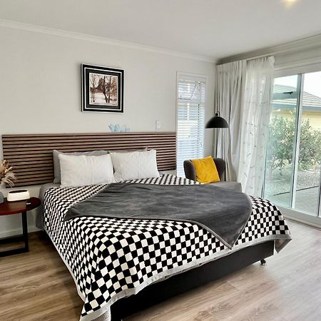 Lakeside Cozy Studio เทาโป ภายนอก รูปภาพ